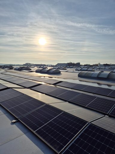 Abendstimmung 750kWp Anlage